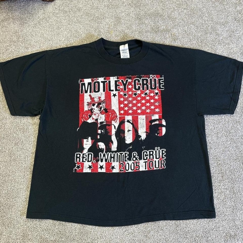 Vintage 2005 Mötley Crüe Red White & Crüe Tour T-Shirt XL Rock Band Tee